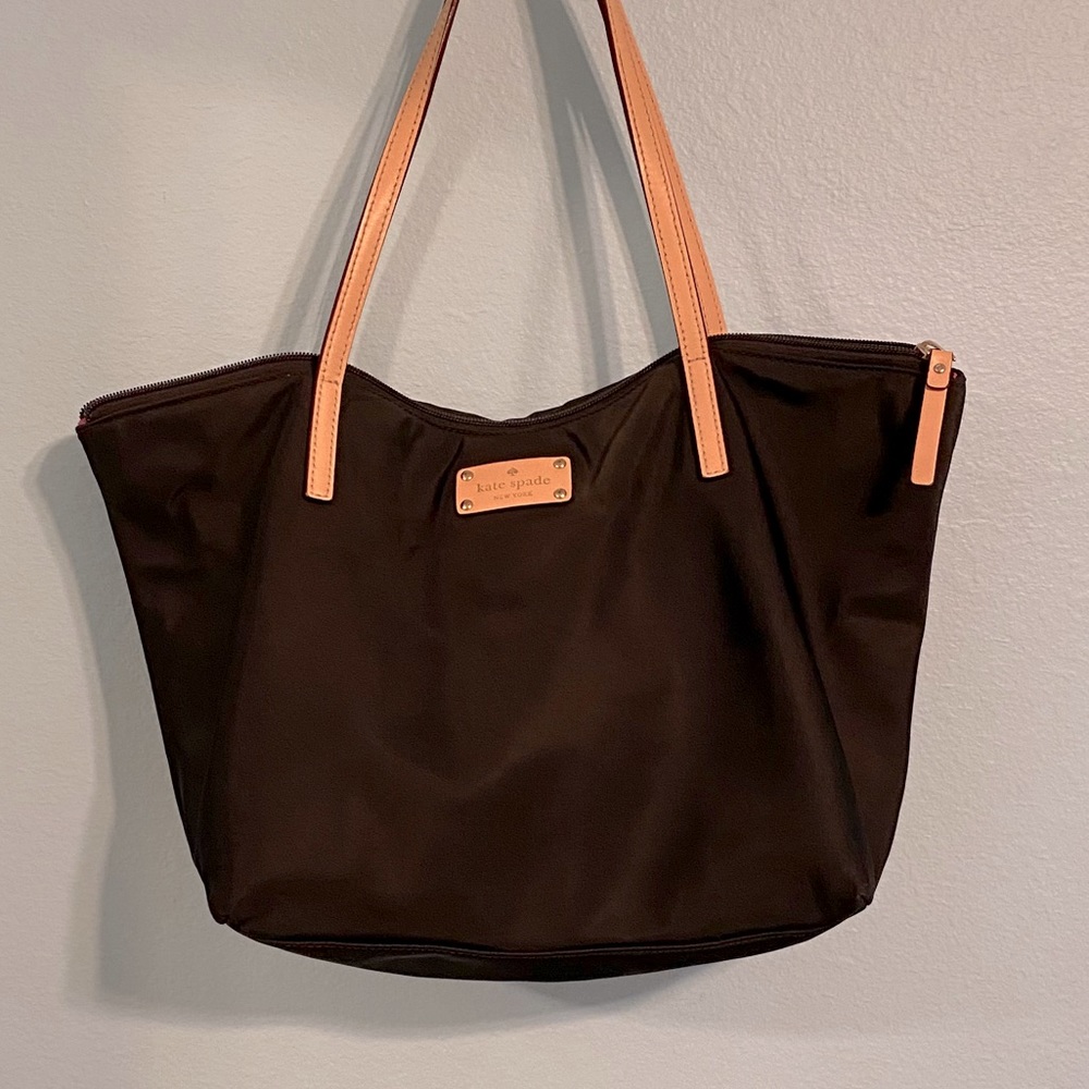 KATE SPADE BLACK SHOULDER BAG / TOTE INSIDE PINK